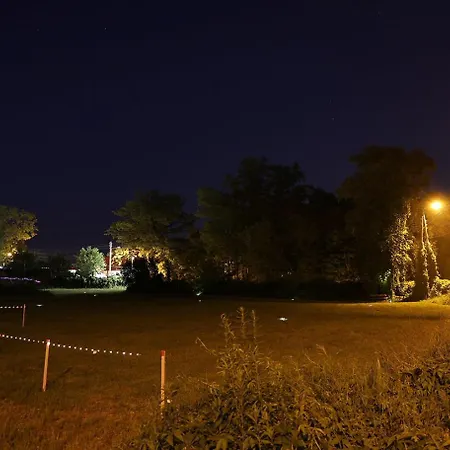 مكان تخييم Biwak Bajlando *